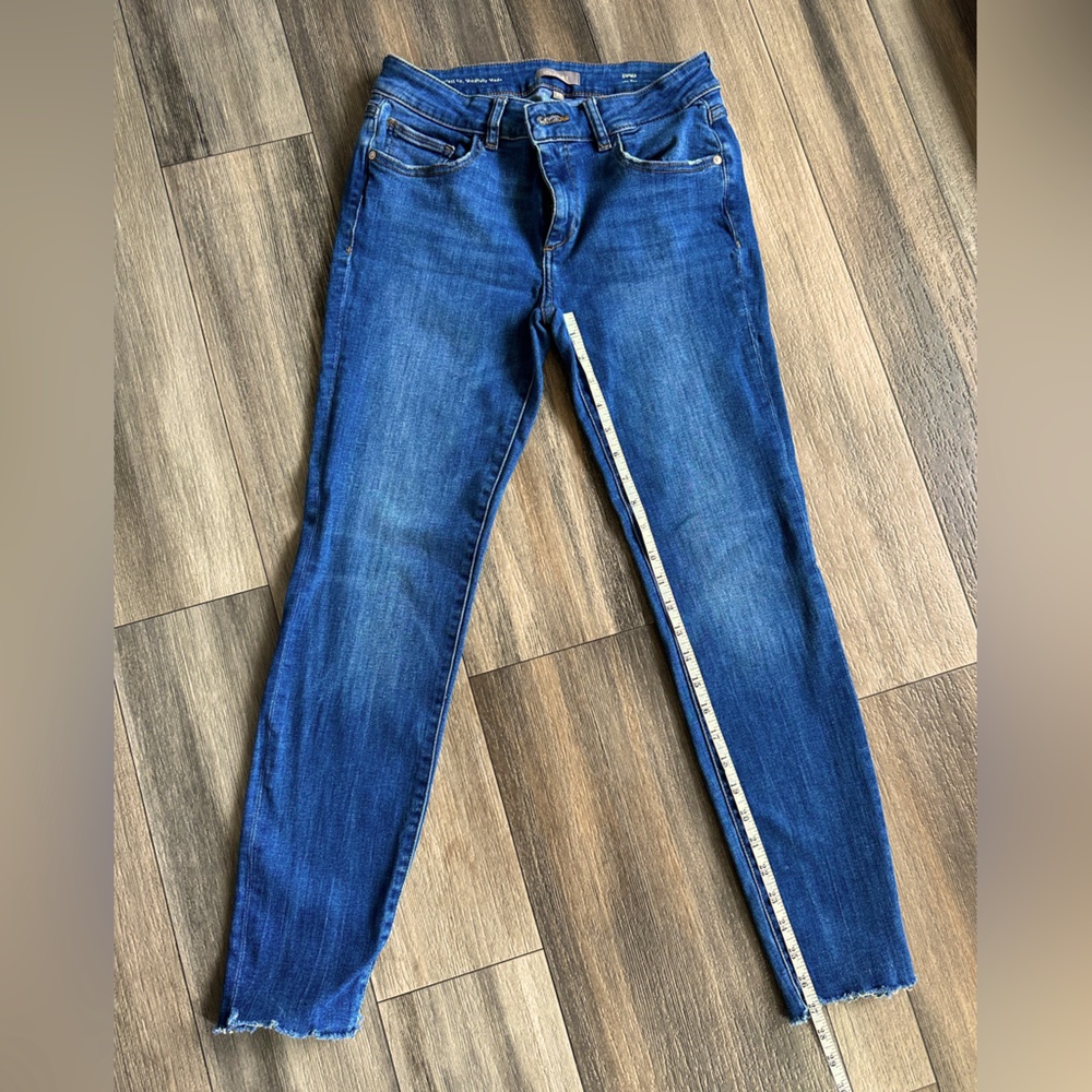 DL1961 EMMA LOW RISE INSTASCUPLT SKINNY